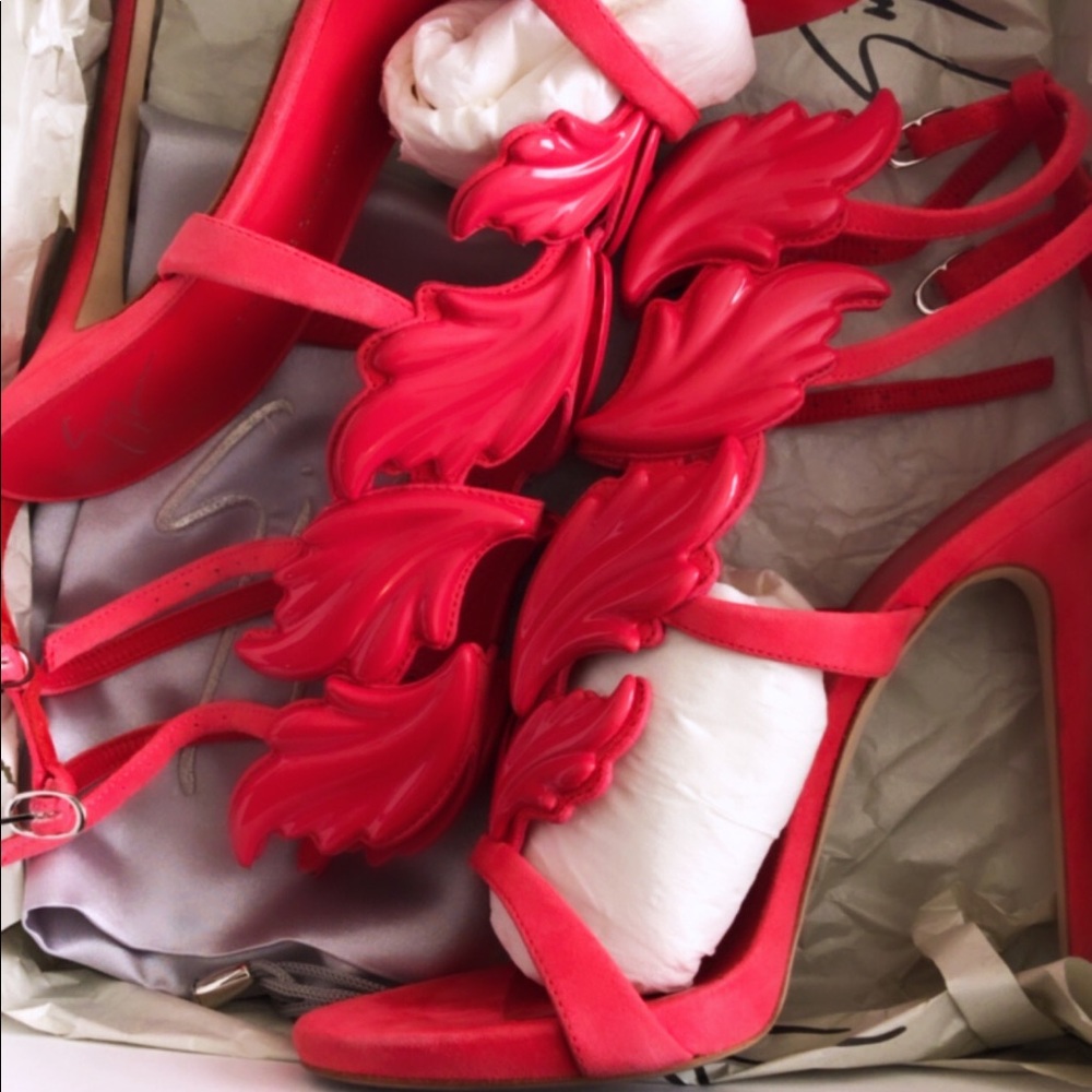Giuseppe Zanotti Coline Wing Heels